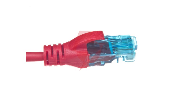Kabel krosowy (Patch Cord) U/UTP kat.5e czerwony 3m DK-1512-030/R