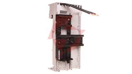 Adapter na szyny szerokości 90mm 32A rozstaw 60mm 3 szyny BBA0R-32 101454