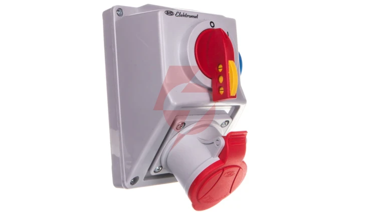 Zestaw instalacyjny z rozłącznikiem O-I 1x32A 4P 400V, 1x16A 2P+Z C32-18.1 IP-54 974011