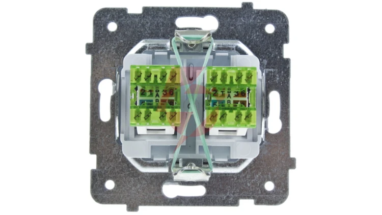 KARO Gniazdo komputerowe podwójne RJ45 kat.5e MMC srebrny perłowy GPK-2S/K/m/43