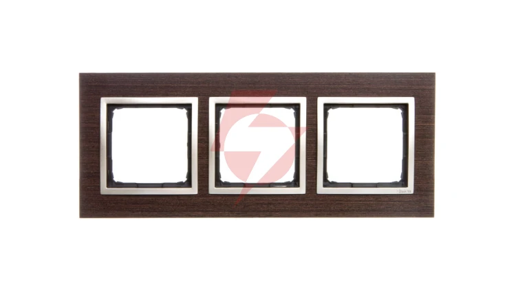 Simon 54 Nature Ramka potrójna drewno ZŁOTE WENGE DRN3/85