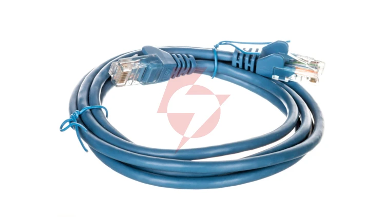 Kabel krosowy patchcord U/UTP kat.5e CCA niebieski 1,5m 95554