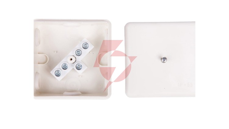 Puszka hermetyczna n/t 86x86x39mm z zaciskiem 5x2,5mm IP55 biała 0226-01