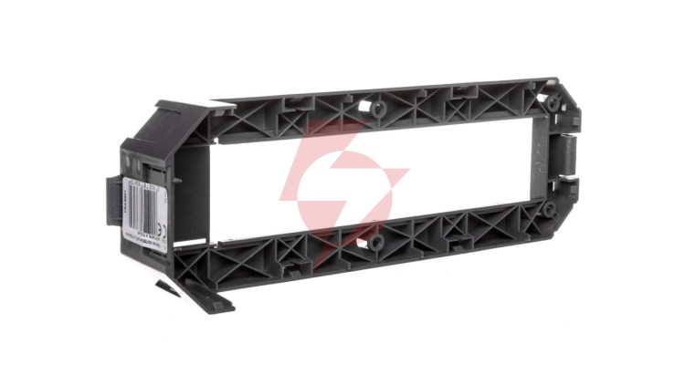 Simon Connect Ramka osprzętowa na 4x K45 (45x45mm) + 1x K45/2 (22,5x45mm) s