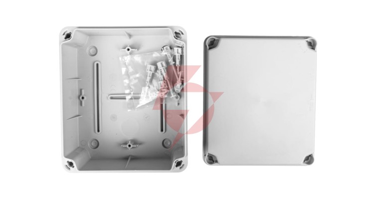 Puszka natynkowa LIGHT 175x151x95 6xM25 4xM40 gładka IP66/67 EL-171