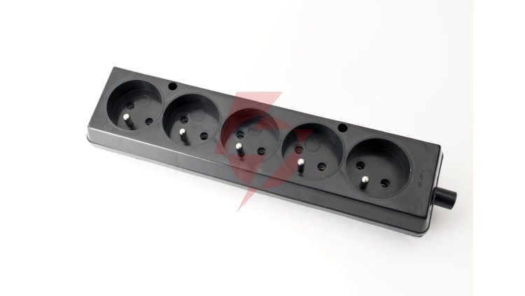 Gniazdo przenośne pięciokrotne 16A 2P+Z 250V czarne GN-570
