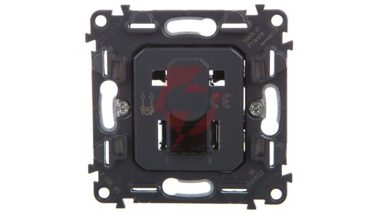 VALENA ALLURE Gniazdo komputerowe pojedyncze RJ45 kat. 5e UTP 753040