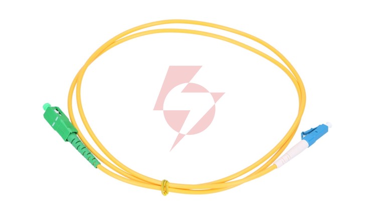 Patchcord Jednomodowy, Simplex, G657A, 3mm, 2m Extralink SC/APC-LC/UPC
