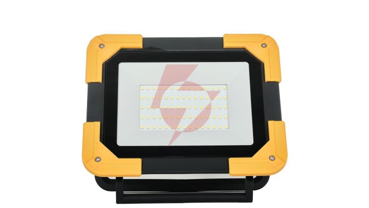 Lampa warsztatowa LED LYNKS 50W 5000lm 6500K IP65 zasilanie sieciowe GW-0028