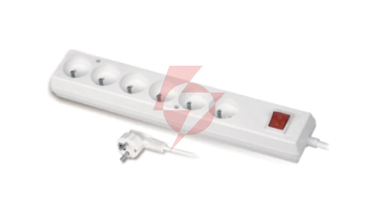 Przedłużacz z wyłącznikiem 6-gniazd z/u 10A 5m /OMY 3x1/ biały PS-670WS T-106220