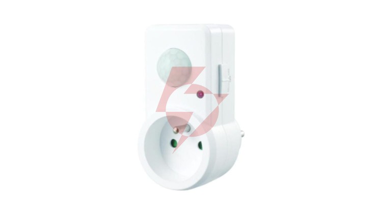 Czujnik ruchu PIR wtyczkowy 120 st. 300W zasięg 9m biały CP-10B