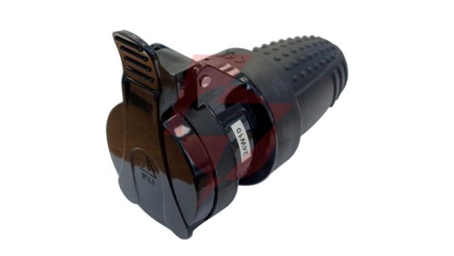 Gniazdo gumowe 2P+Z IP44 250V~ 16 A 3680W 50Hz z klapką 24017