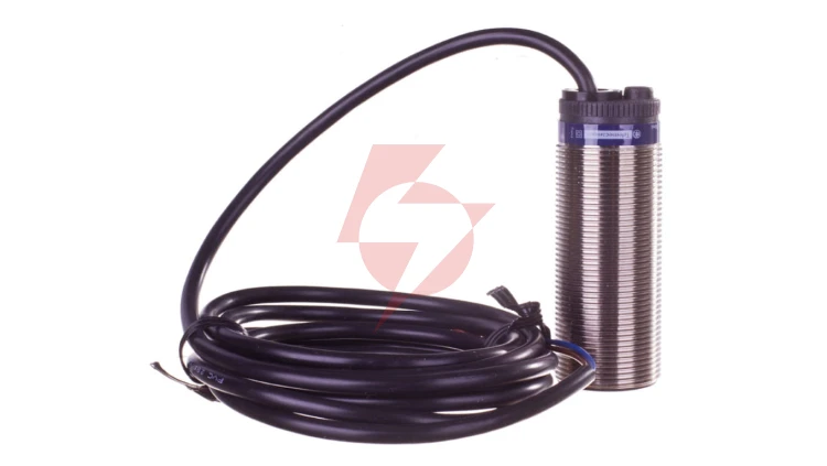 Czujnik indukcyjny M30 10mm 24-240V AC/DC 1R 2-przewodowy (2m) XSAV11801