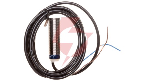 Czujnik indukcyjny M18 8mm 24-240V AC/DC przewód 2m XS618B1MAL2
