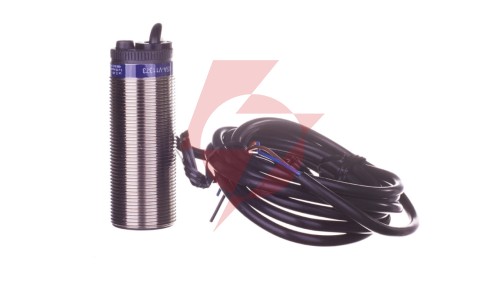 Czujnik indukcyjny M30 10mm 12-48V DC PNP 1R 3-przewodowy (2m) f=6-150c/min XSAV11373