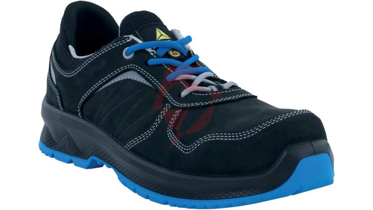 Półbuty ze skóry licowej, kolor Czarny, rozmiar: 44, ROSSIS3SNO44