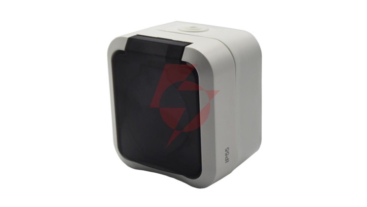 Gniazdo z uziemieniem pojedyncze natynkowe Aqua Pro IP55 białe klapka dymna / 60328
