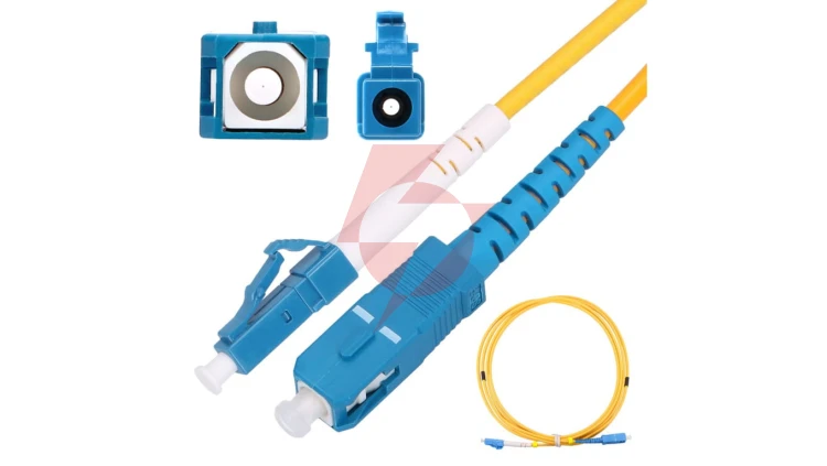 Patchcord Jednomodowy, Simplex, G652D, 3mm, 0,5m Extralink LC/UPC-SC/UPC