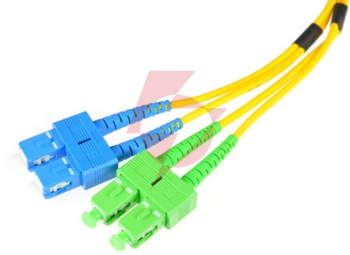 Patchcord światłowodowy sm sc/upc-sc/apc duplex 3m