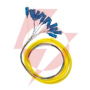 12x pigtail sc/upc sm g657a2 gold zestaw 12x 2m