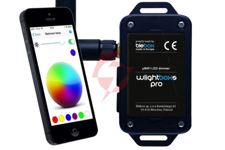 Moduł oświetelniowy wlightboxs pro z zewnętrzną anteną blebox