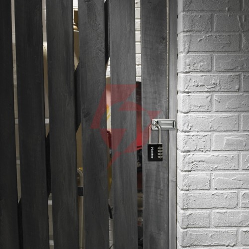Kłódka z szyfrem długa master lock 7640eurdblklh