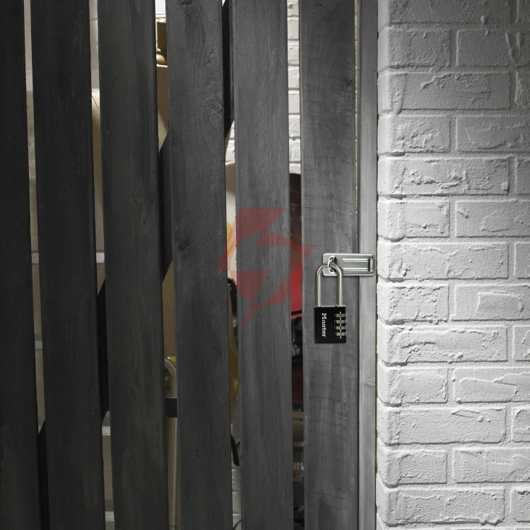 Kłódka z szyfrem długa master lock 7640eurdblklh