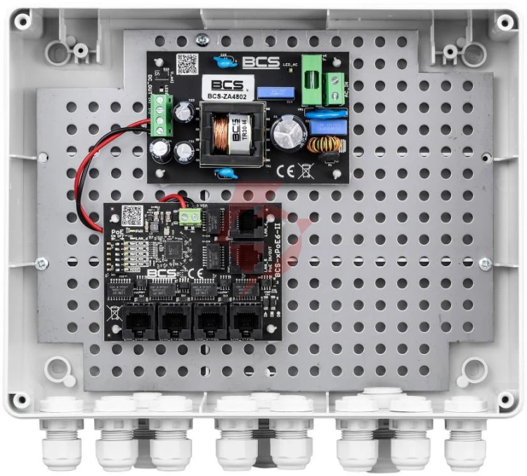 System zasilania do 5 kamer ip ze switchem poe w obudowie zewnętrznej bcs power bcs-ip4/z/e-s