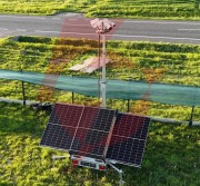 Przyczepa wieża do monitoringu pv3 z zabudową z systemem na fotowoltaikę