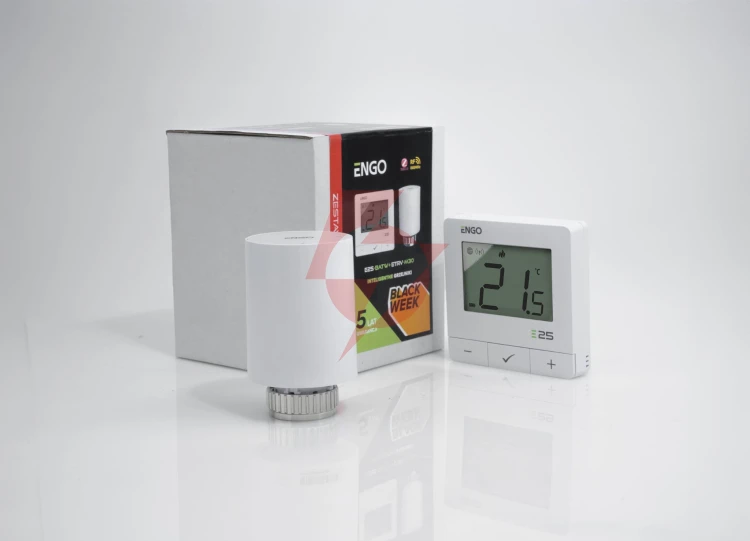 Engo controls inteligentny zestaw ogrzewania biały (e25-batw-4 + etrv-m30)