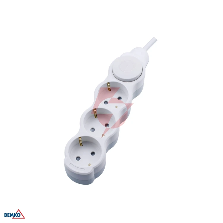 Przedłużacz na schuko 3x 2p+z+wyl. 1.5mm x 1.5m