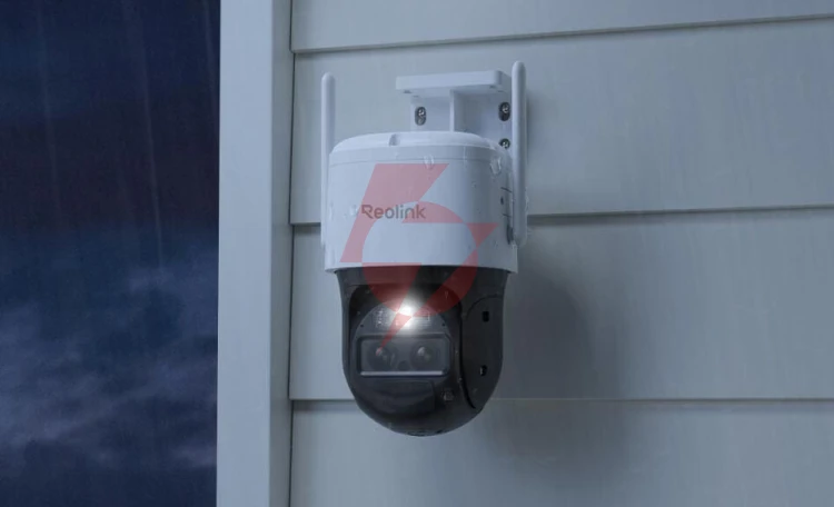 Kamera ip reolink trackmix b770 z panelem solarnym