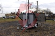 Przyczepa wieża do monitoringu pv3 z zabudową z zasilaniem solarnym i elektroniką na 4 kamery