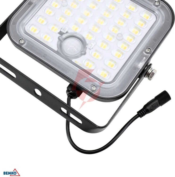Naświetlacz solarny led bemko solpar 10w 1500lm 3000/4000k ip65 czarny cz. pir