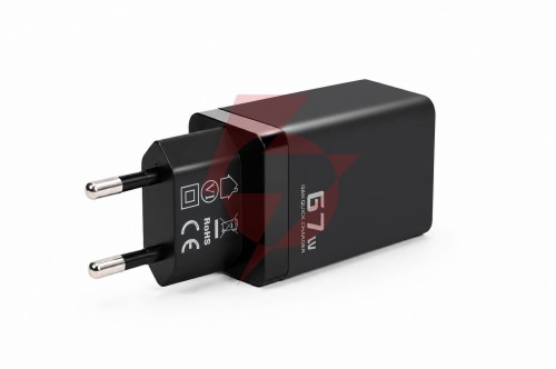 Ładowarka sieciowa voltage gan charger 67w pd 3.0 qc 3.0 usb-a 2x usb-c czarna
