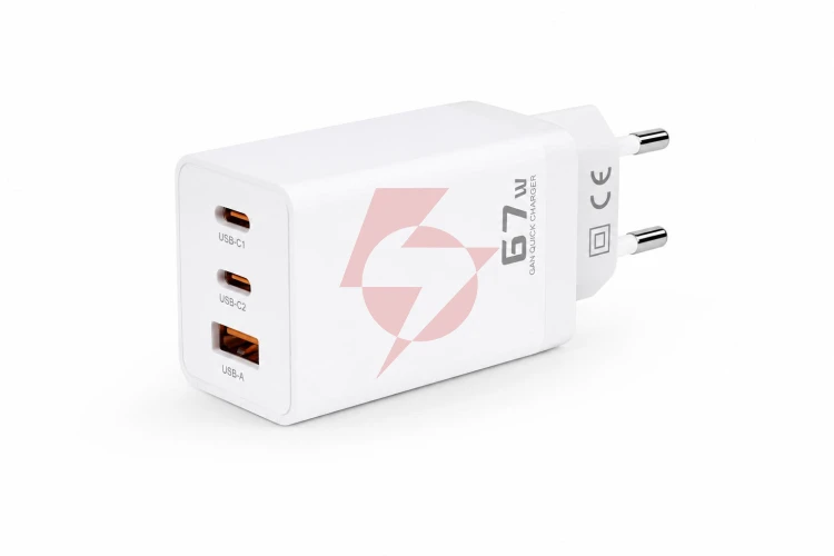 Ładowarka sieciowa voltage gan charger 67w pd 3.0 qc 3.0 usb-a 2x usb-c biała