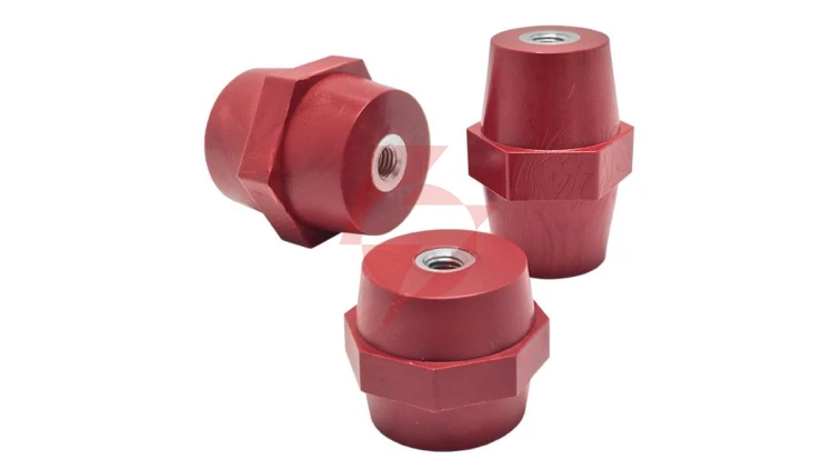 Izolator dystansowy poliestrowy H25-M5 HEX19 MID2505H19